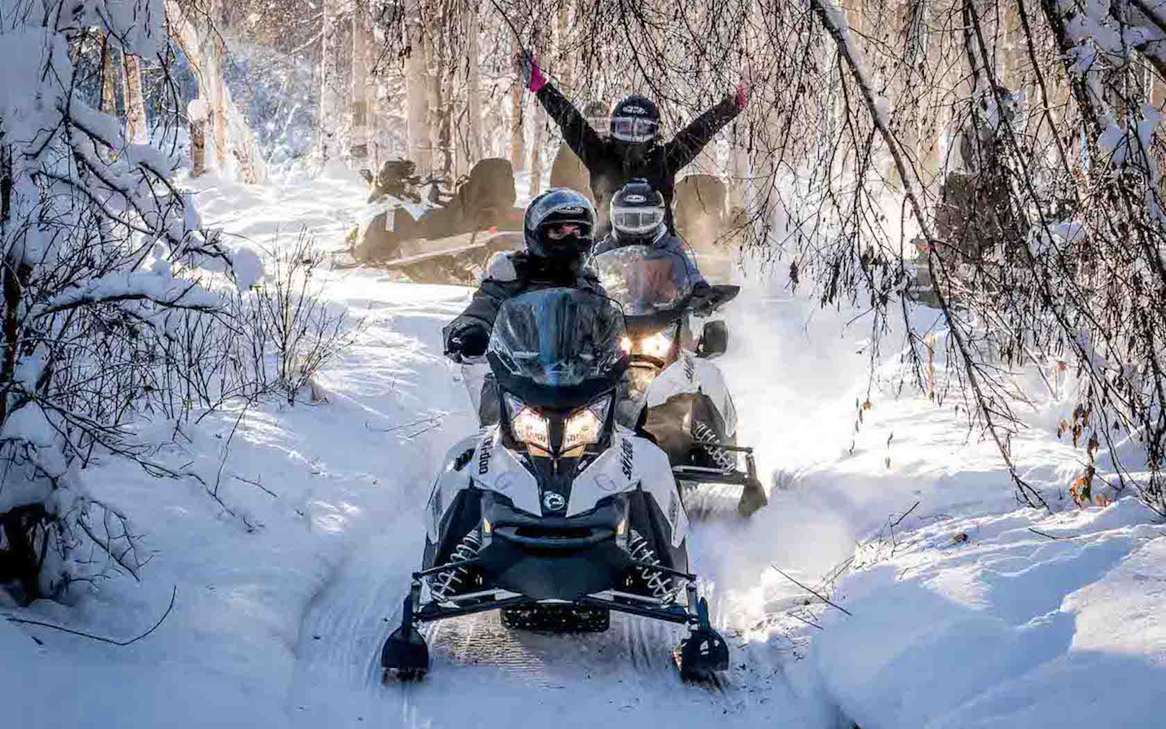 1-Narnia1 alaska snowmobile