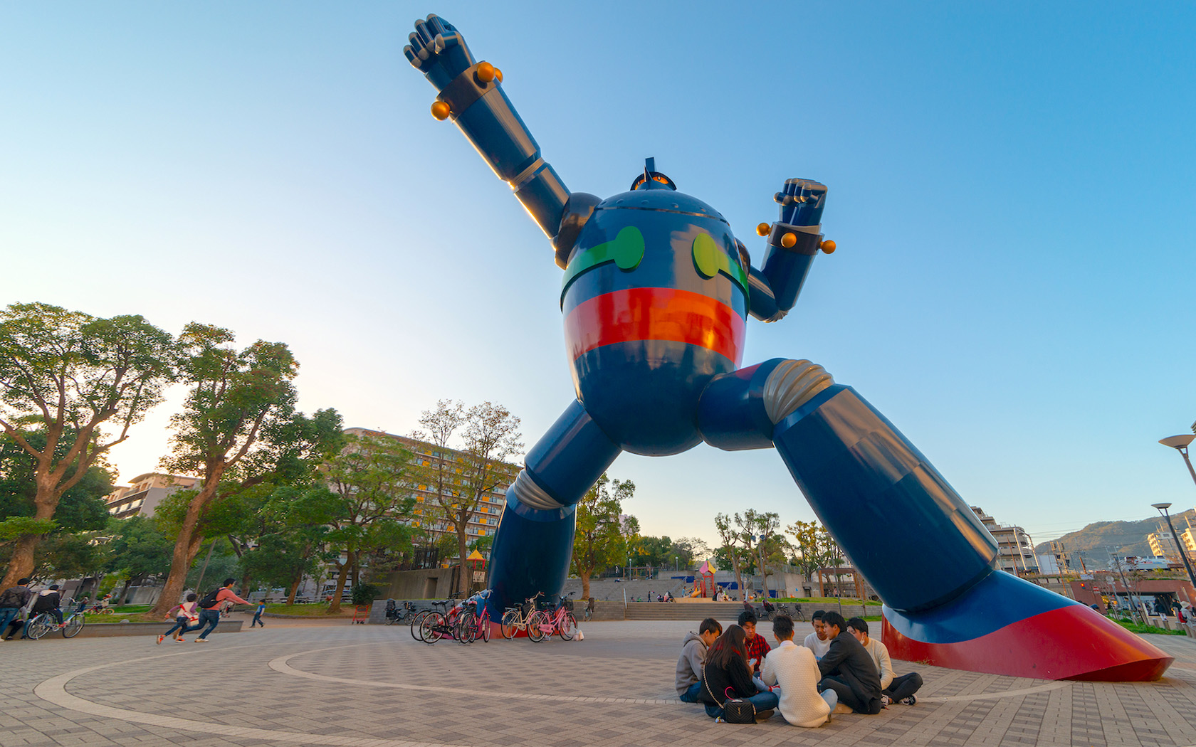 Japan's Big things Tetsujin-28 Robot